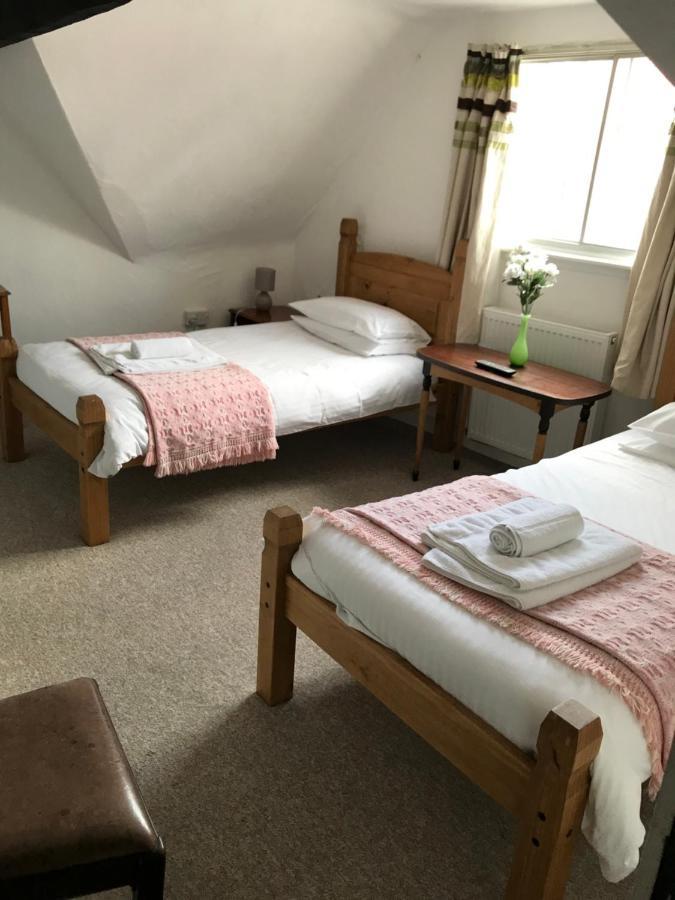 The White Bear Bed and Breakfast Devizes Εξωτερικό φωτογραφία